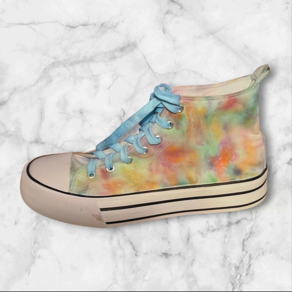 Colorful Tie-Dye High-Top Sneakers